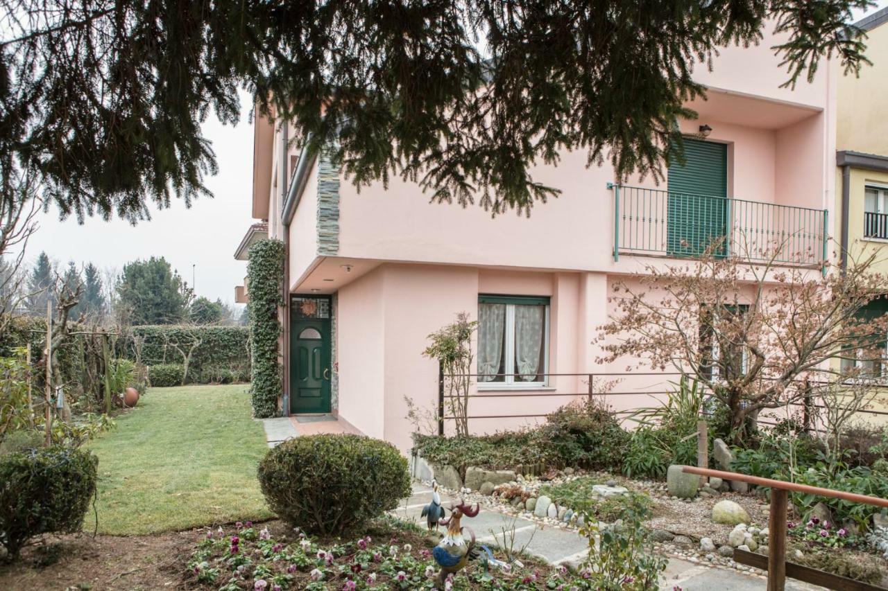 Apartamento Casa Rosa Luisago Exterior foto