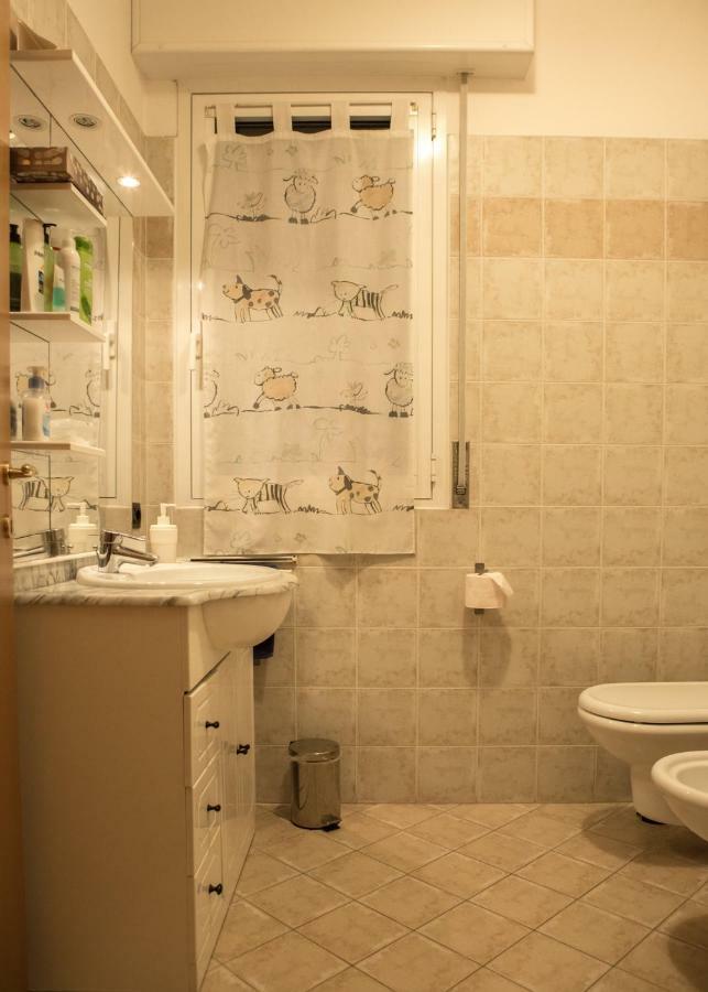 Apartamento Casa Rosa Luisago Exterior foto